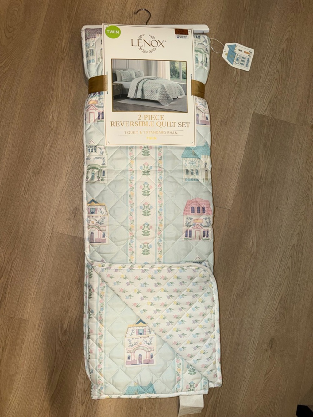 Lenox spice village twin quilt and sham